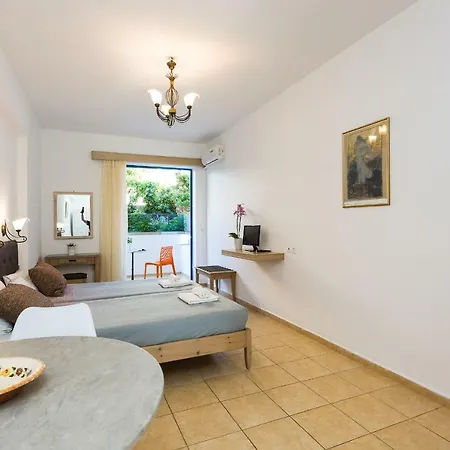 Yacinthos Lägenhetshotell Rethymno